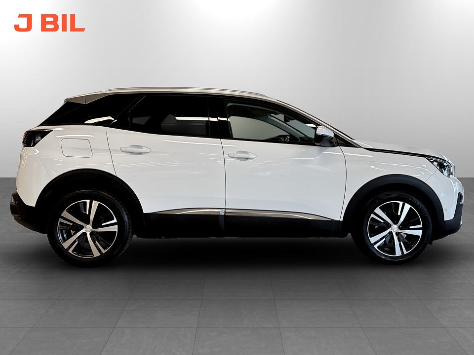Bild på Peugeot 3008 Allure 1.2 PT 130hk CARPLAY FARTHÅLLARE