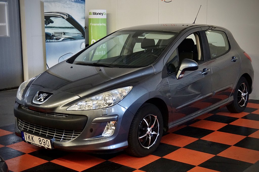 Peugeot 308 1.6 VTi / 13149 MIL / NYBESIKTIGAD (120HK) 