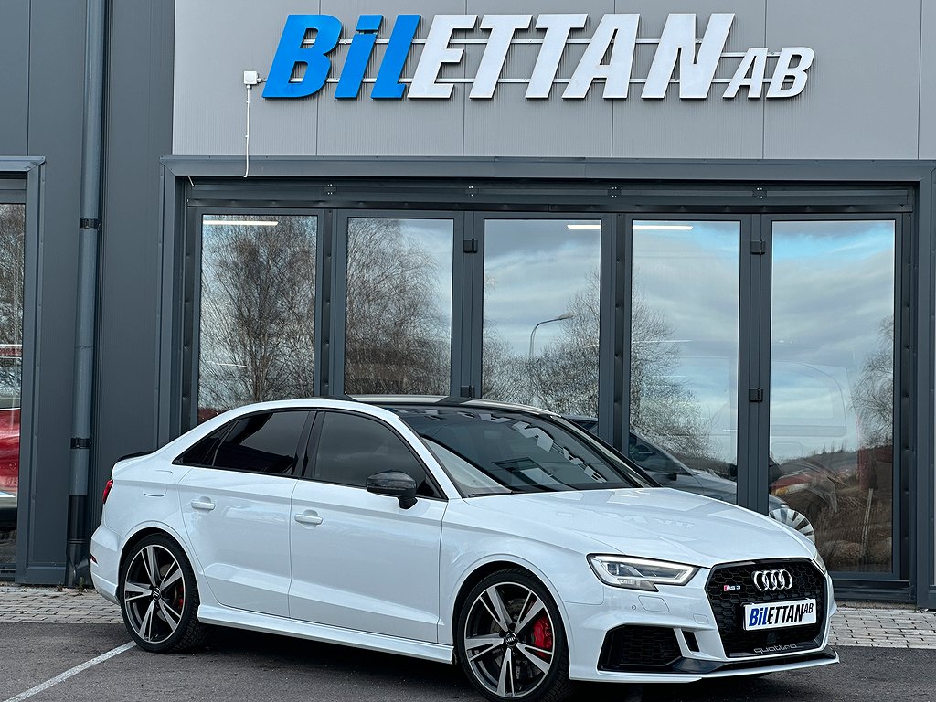 Audi RS3 Sedan 2.5 TFSI quattro S Tronic|400hk|B&O|Cockpit