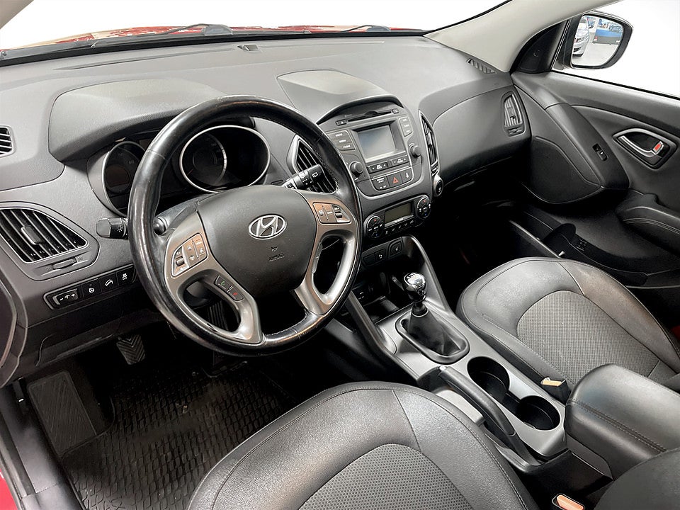 Bild på Hyundai ix35 Black Line 1.6 GDI 135hk BACKKAMERA NYSERVAD