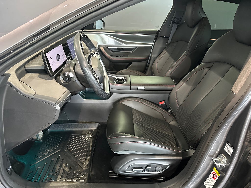 XPENG P7 AWD Performance 473HK - bild 12