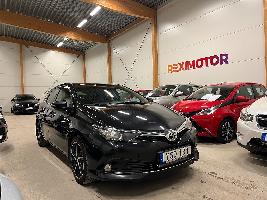 Toyota Auris  Turbo Intense Edition Euro 6 Ny Besiktad 
