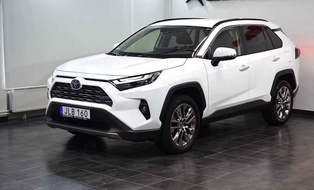 Toyota RAV4 2023 - miniatyr 3