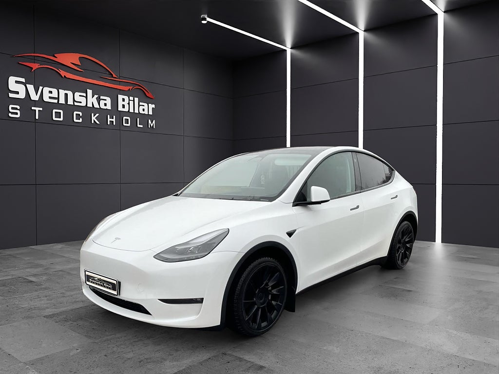 Tesla Model Y Long Range AWD /PANO /DRAG /360° /AUTOPILOT /1 ÄGARE