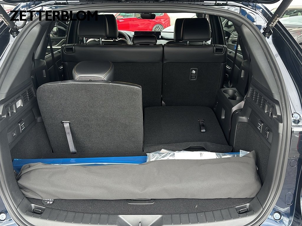 SUV Mazda CX-80 6 av 14