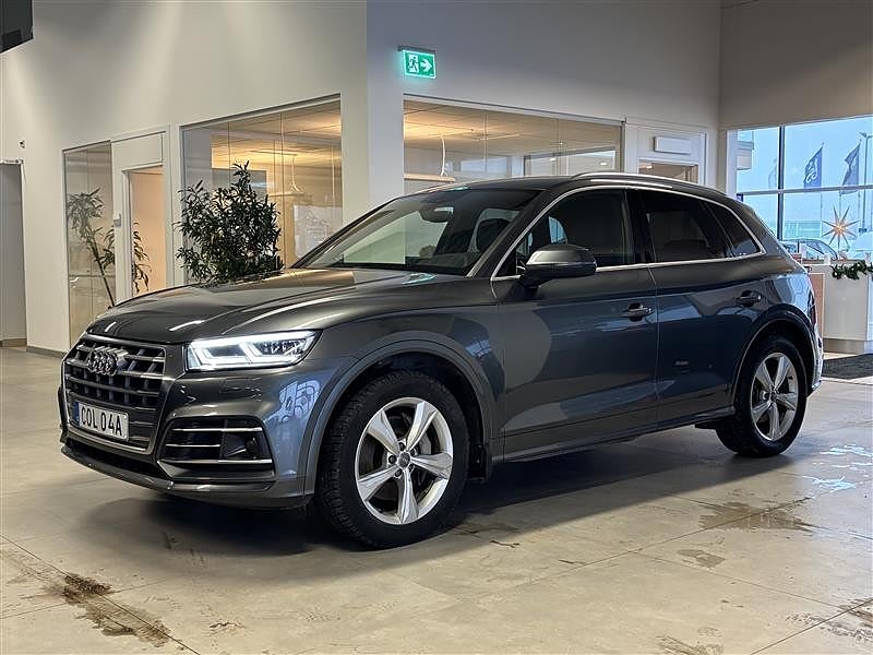 Audi Q5 4,95% ränta 45 TDI Quattro S Line Kamera Drag Cockpit Diamond
