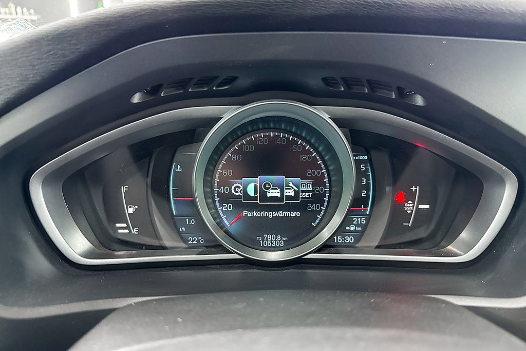 Volvo V40 2014