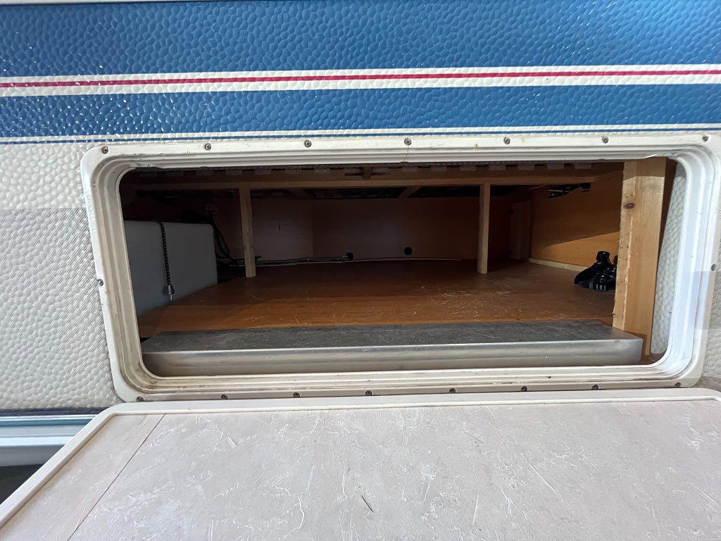 Adria Unica 502 UP / Köp nu – hämta till våren! - Adria