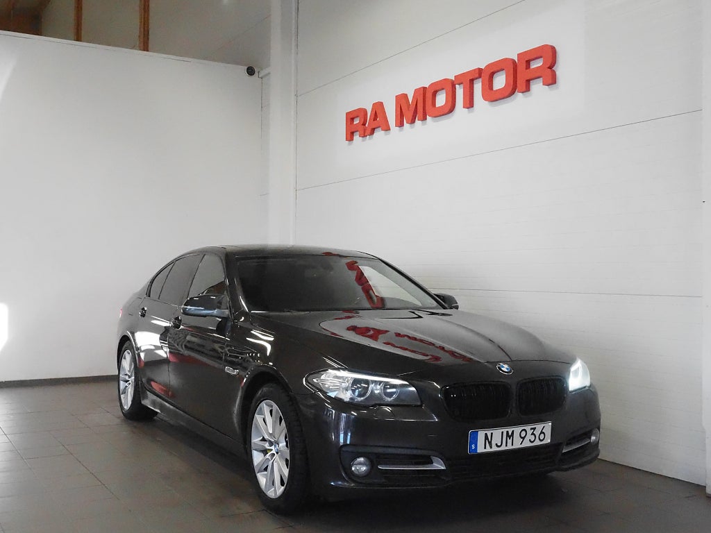 BMW 530 d xDrive Sedan Navi Taklucka H/K D-Värm Drag Skinn 2016