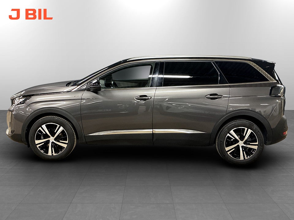 Bild på Peugeot 5008 GT 1.2 PT 130hk Aut 7-SITS B-KAMERA NAV