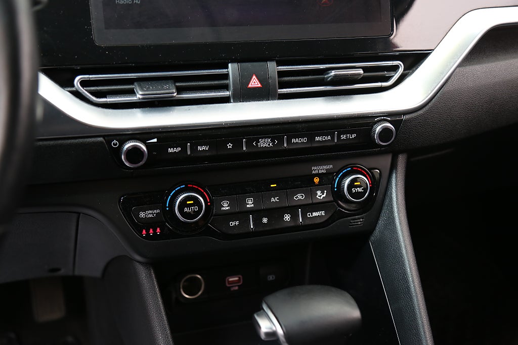 Kia Niro P-HEV DCT Advance Plus 2 Skinn Drag Nybilsgaranti 2022