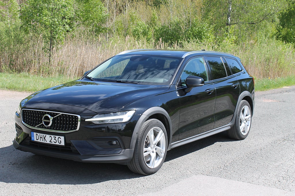 Volvo V60 Cross Country D4 AWD Geartronic Momentum Euro 6