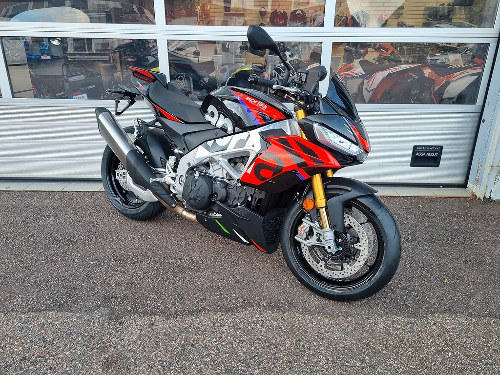 Aprilia Tuono  V4 Factory 1100  RÄNTEKAMPANJ!! 0,99% 24MÅN