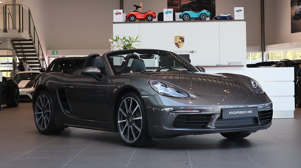 Porsche 718 Porsche Boxster 300 hk PDK / 20\" Carrera Classic