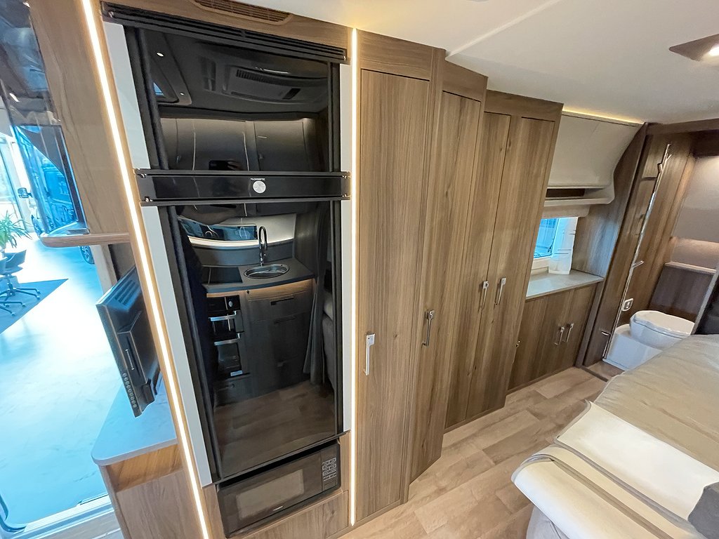 Kabe Imperial 630 TDL KS / AC / Box-markis / Solcell / ALDE - Kabe
