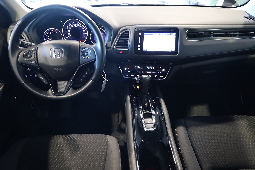 Honda HR-V 1.5 i-VTEC Elegance AUT Drag Kamera Navi Blåtand PDC 2020