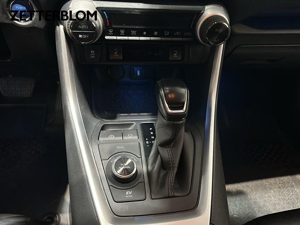 Kombi Toyota RAV4 14 av 20