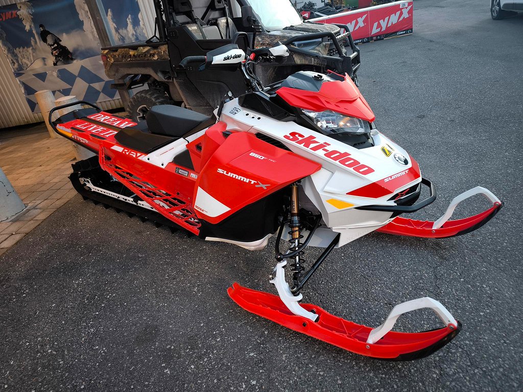 Ski-Doo Summit Expert 165   " 97mil "  