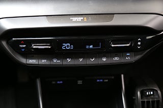 Halvkombi Hyundai i20 21 av 25