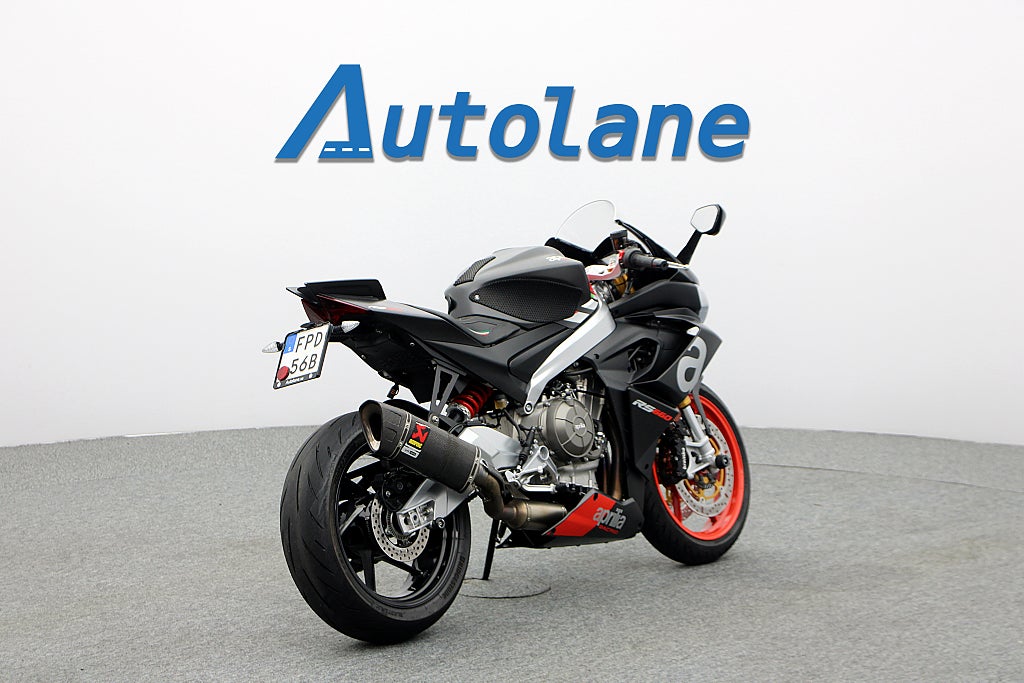 Aprilia RS 660 *Akrapovic Nyservad