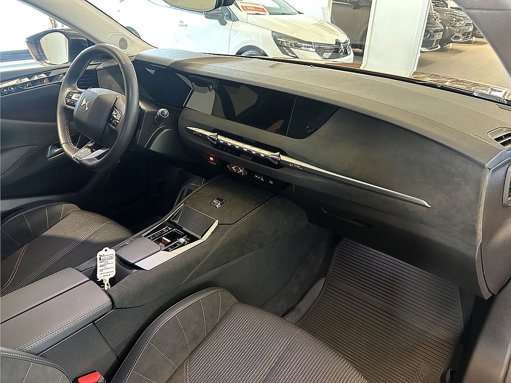 Bild på DS 4 Performance Line 1.2 PT 130hk Aut - B-KAMERA, CARPLAY