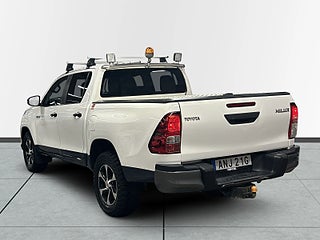 Toyota Hilux Dubbelhytt 2.4 AWD MOMS/Kamera/Drag/D&M-värmare/LEDramp