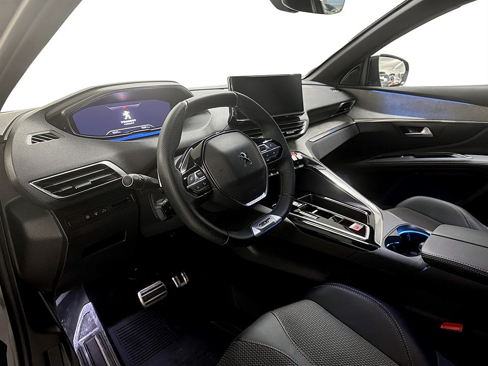Bild på Peugeot 5008 GT Black Pack 1.2 PT 130hk Aut - 7-SITS, NAVI