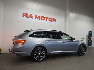 Kombi Skoda Superb 5 av 25