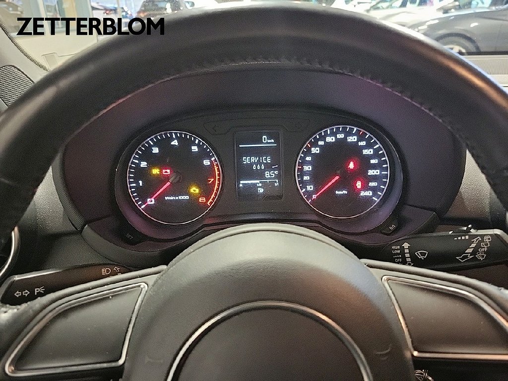 Halvkombi Audi sportback 11 av 13