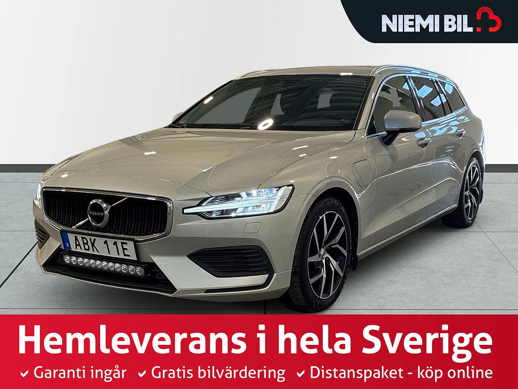 Volvo V60 T6 AWD Geartronic Adv Edt Momentum Drag Camera B&W