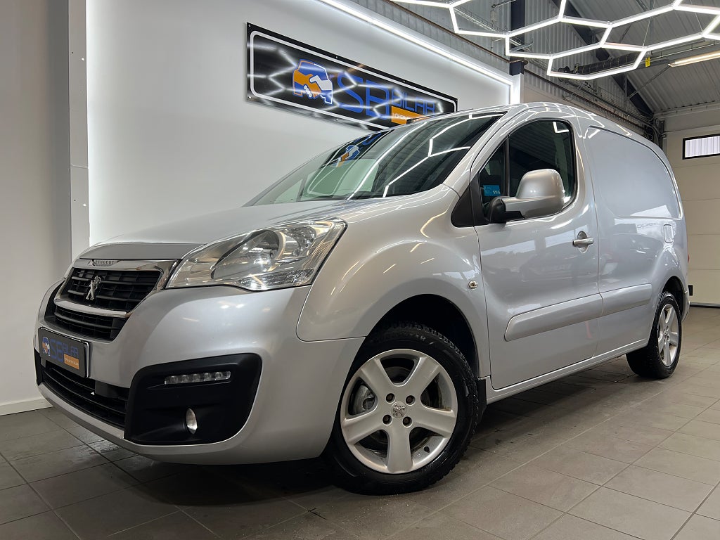 Peugeot Partner Van Utökad Last 1.6 BlueHDi EGS 99hk Drag PDC Ny kamrem