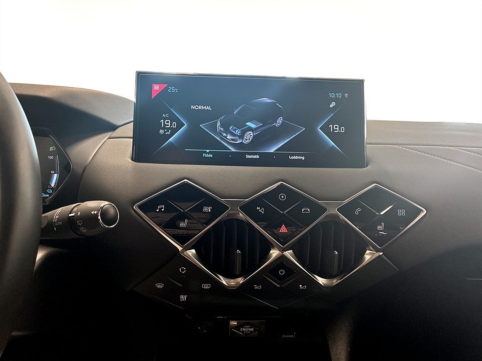 Bild på DS 3 Crossback E-Tense 136hk Aut B-KAMERA NAVI