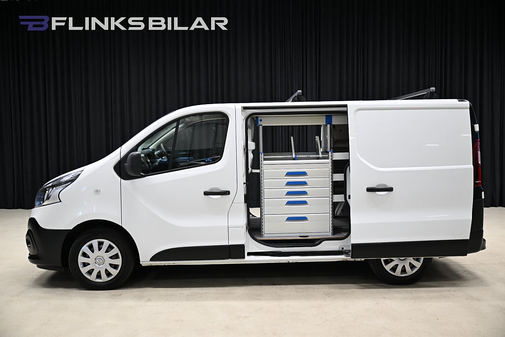 Renault trafic 120HK Servicebil|Dubbeldörr|Inredd|Drag|Värmare|Leasbar