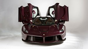 Ferrari LaFerrari värderas till mellan 3 och 3,4 miljoner dollar. Foto: RM Sotheby’s. 