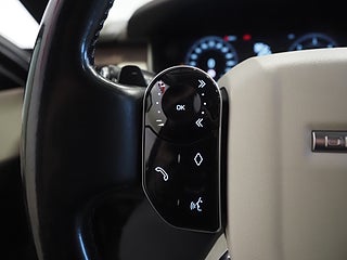 SUV Land Rover Discovery 24 av 31