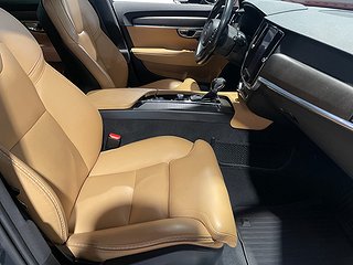 Kombi Volvo V90 Cross Country 8 av 27