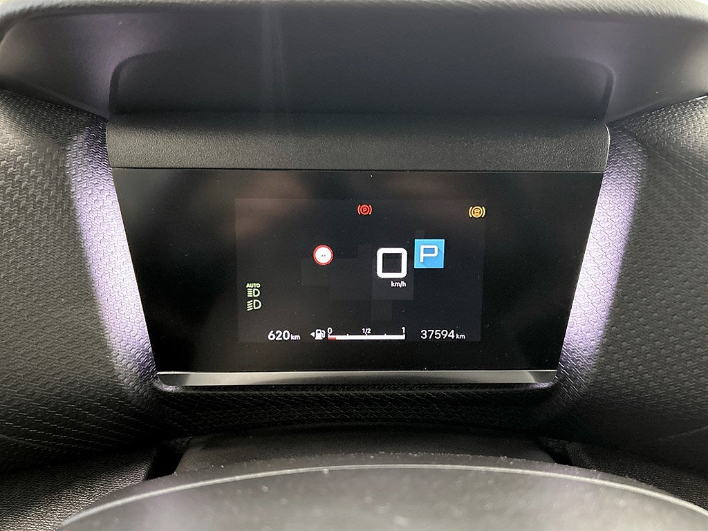 Bild på Citroën C4 X Shine 1.2 PT 130hk Aut - 360-KAMERA, CARPLAY