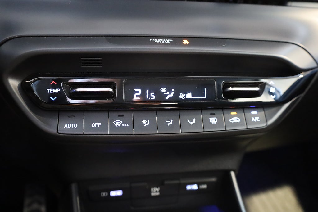 Hyundai Bayon 1.0 T-GDI AUT Essential Kamera CarPlay Rattvärme Leasba 2023