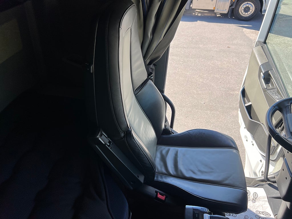 Volvo FH13 540 6x2 Containerede / Lösflaksbil, I-See