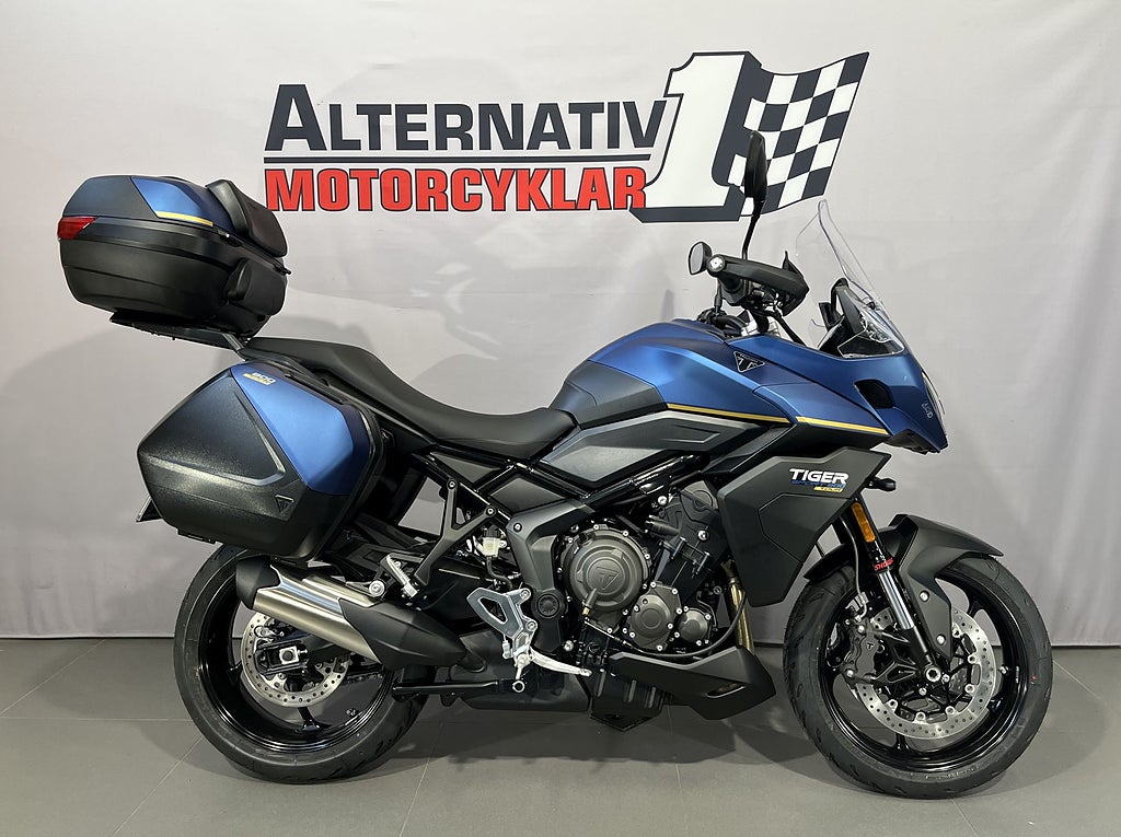 Triumph SPORT 800 TOUR