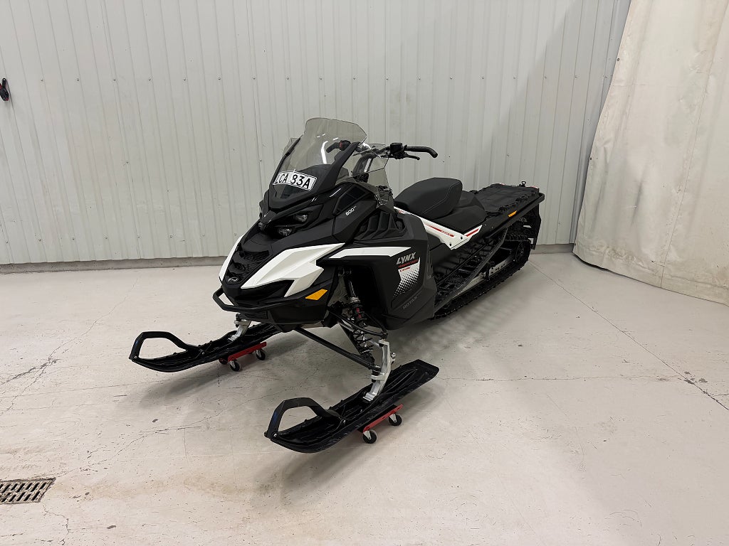 Lynx 49 Ranger Core 600 EFI "Momsad" 