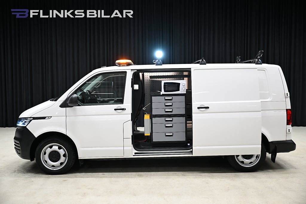 Volkswagen Transporter 4Motion 150HK L2|Servicebil|V-Inredd|MktUtrustning|Moms