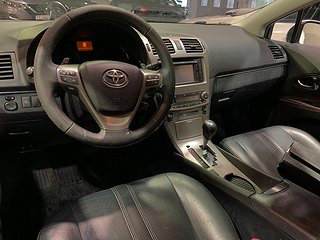 Kombi Toyota Avensis 14 av 25