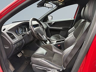 Volvo XC60 D4 AWD R-Design Dragkrok/MoK/SoV/Dvärm – bild 13
