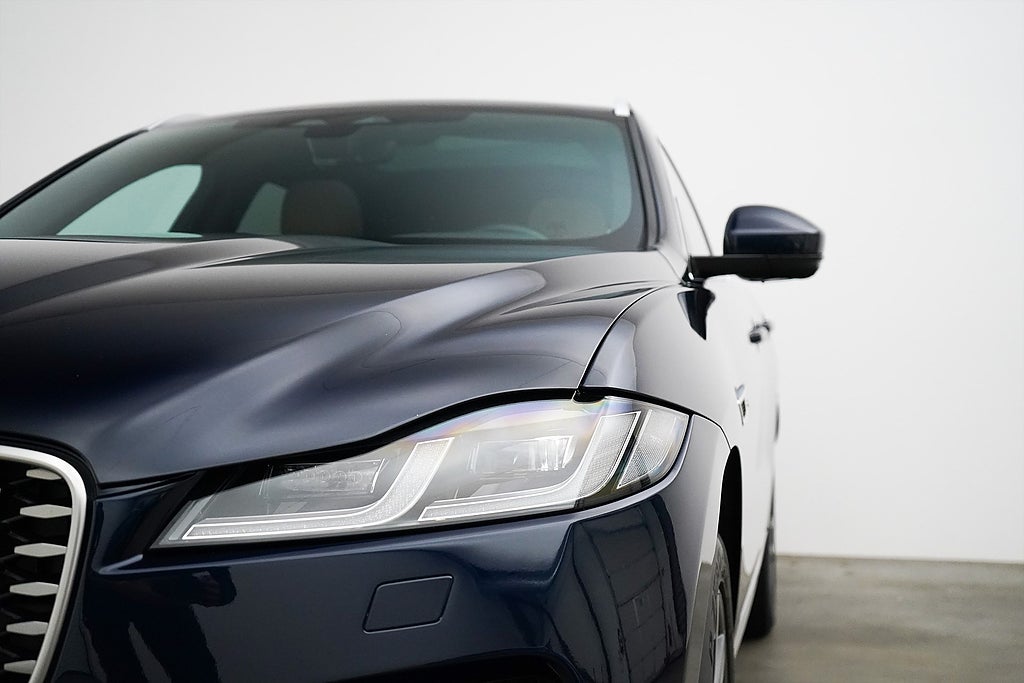 Jaguar F-Pace P400e PHEV Automatic, 404hp, 2021
