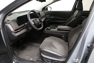 SUV Nissan Ariya 9 av 28