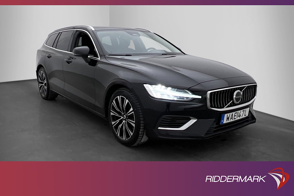 Volvo V60 Recharge T6 AWD Core Värmare Kamera H/K Drag MOMS
