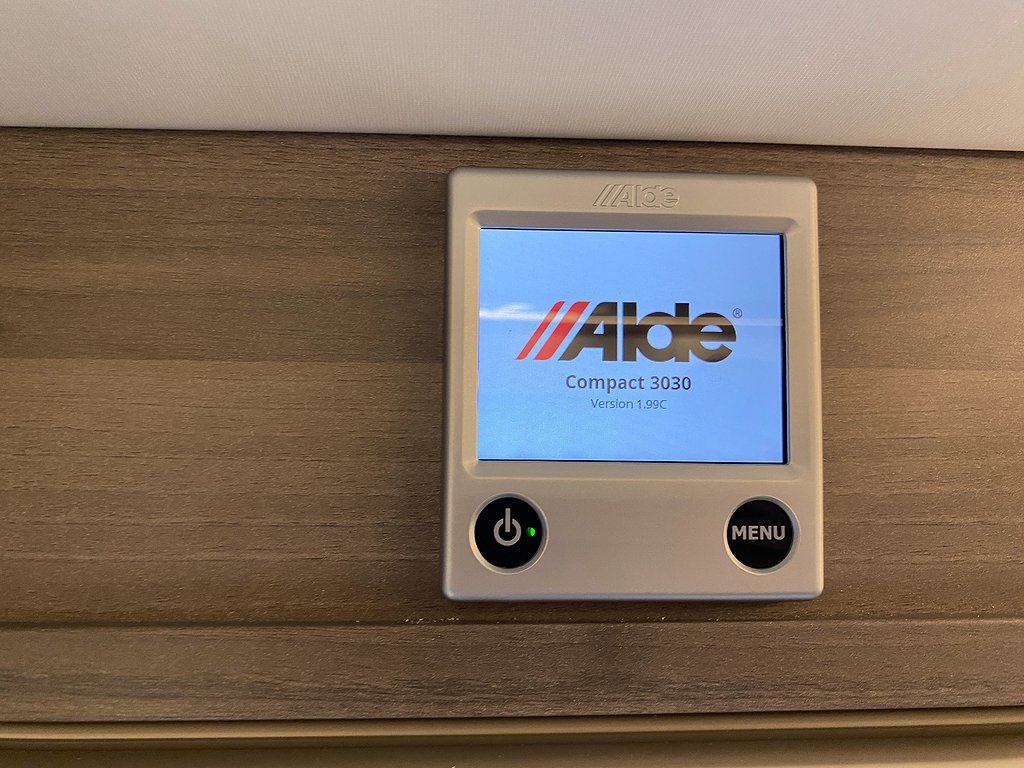 Kabe Estate 470 KS XL  - Kabe