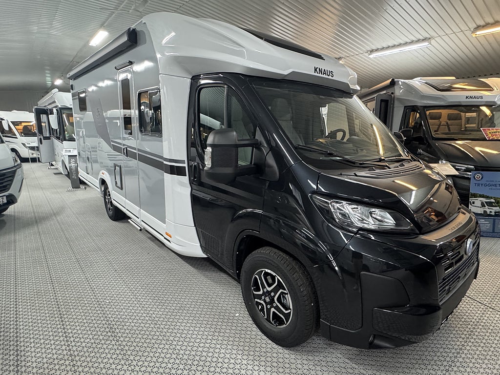 Knaus L!VE WAVE PLATINUM SELECTION 700 MEG 