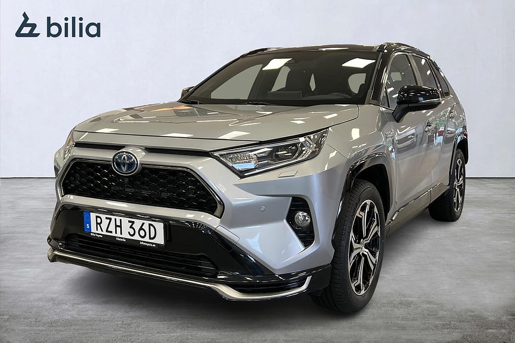 Toyota RAV4 Laddhybrid Style med Premiumpaket/ Vinterhjul